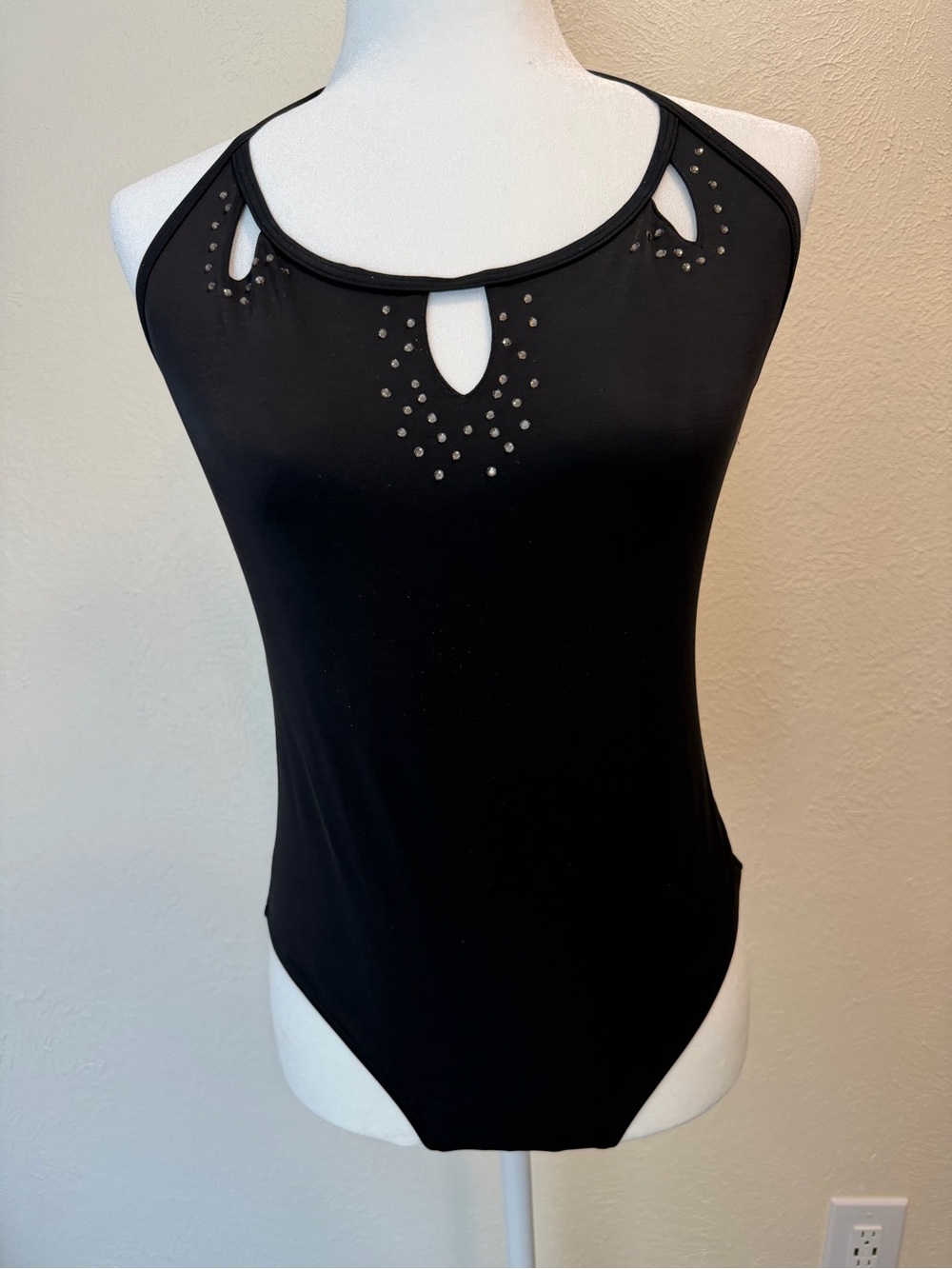 Victoria's Secret Black Sleeveless Studded Keyhole Swimsuit SizeM